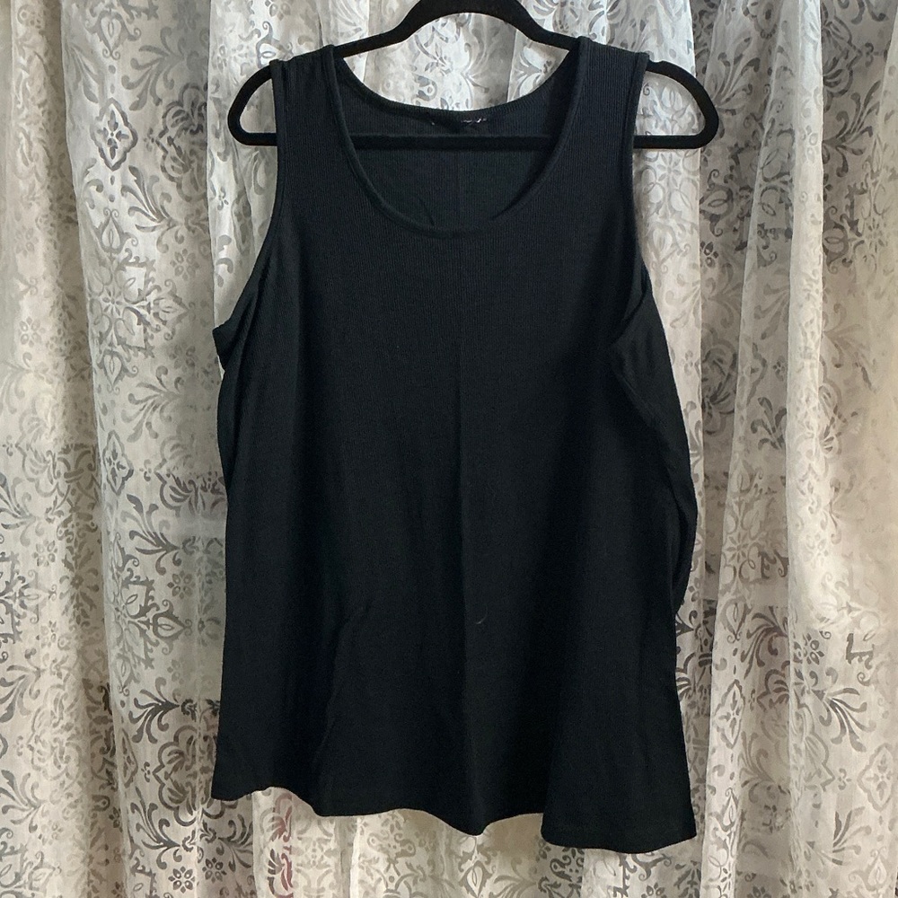❤️ Roaman's Ribbed Long Black Tank Top